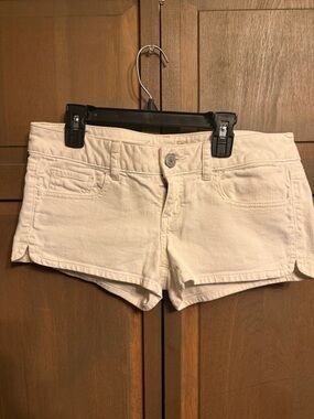 American Eagle Women’s White Denim Short - Casual Low-Rise Shorts